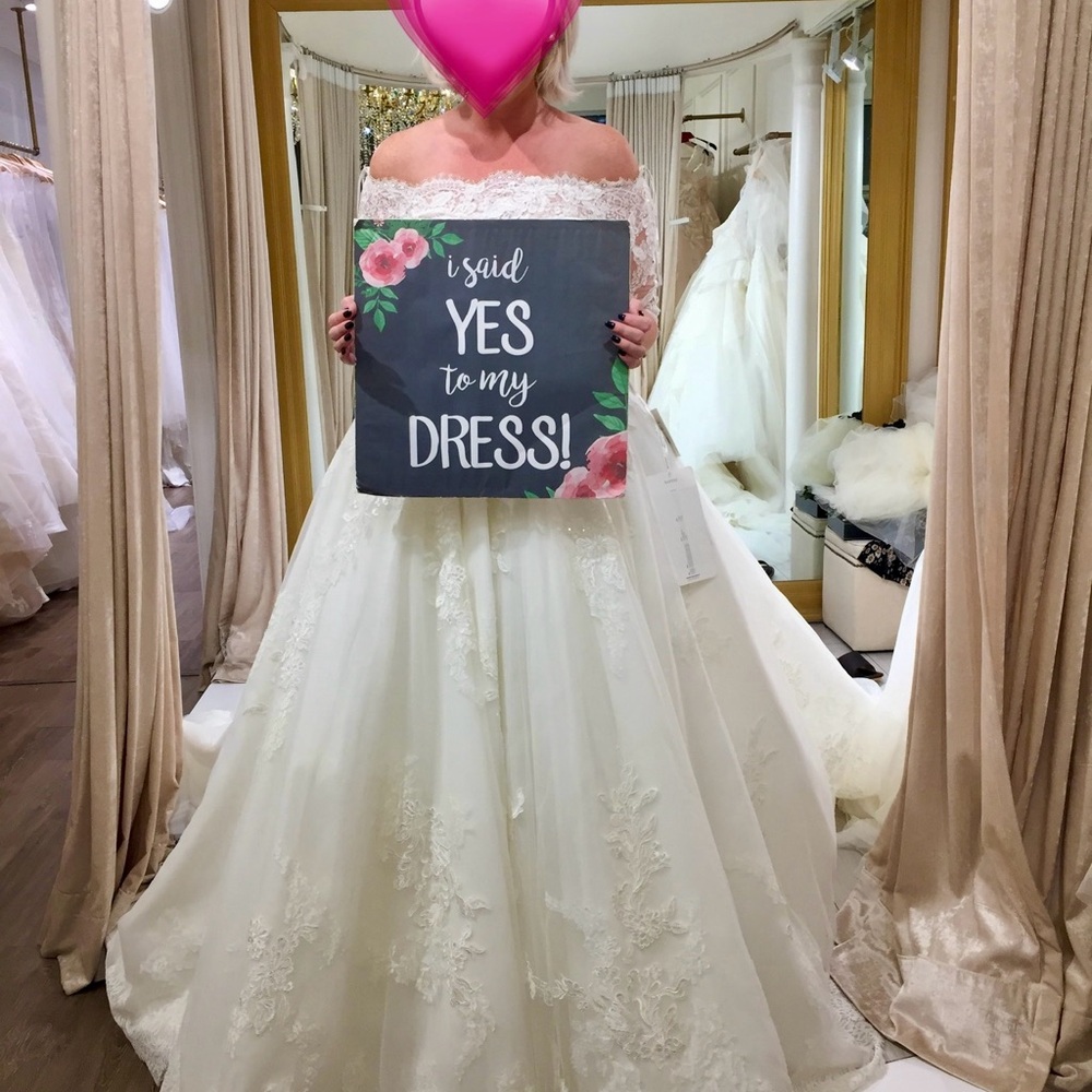 Pronovias Off-Shoulder Lace Wedding Dress - White